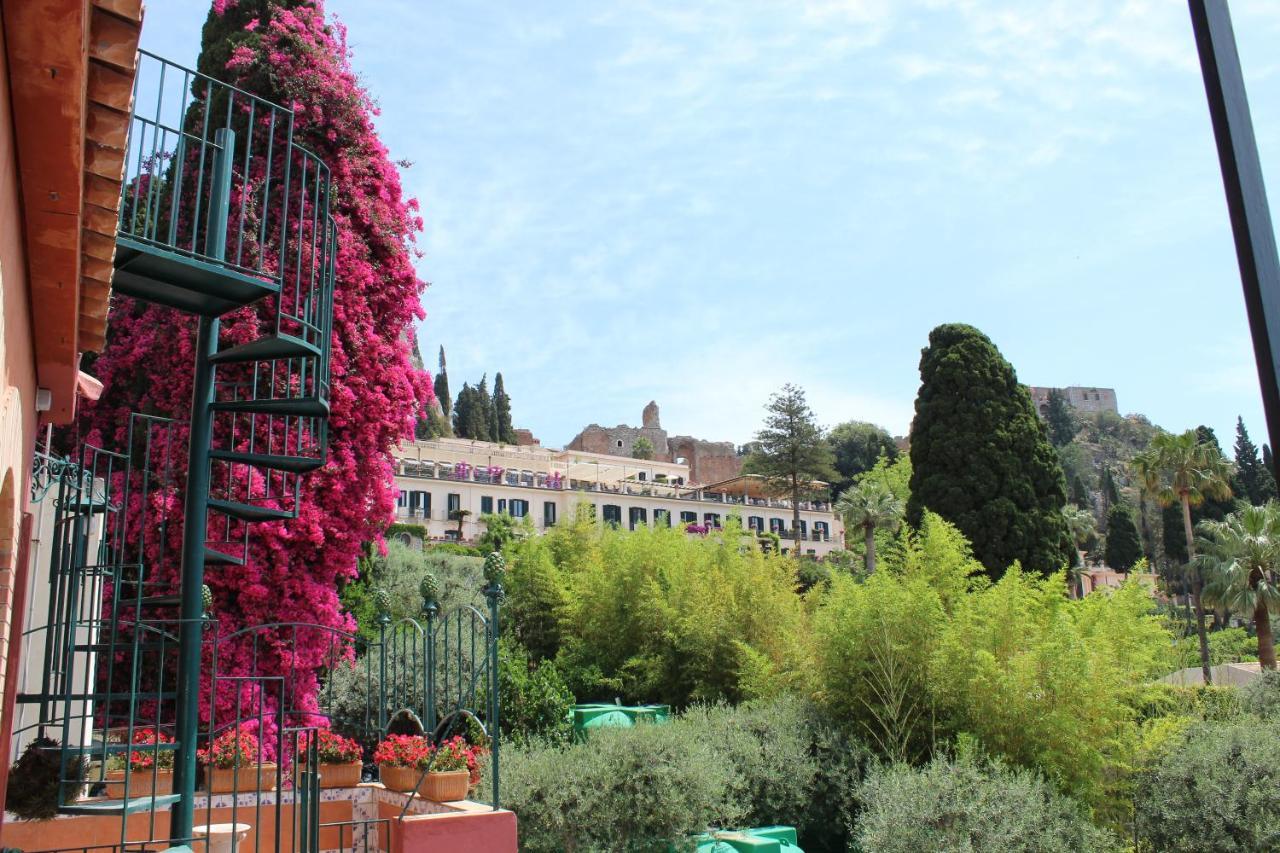 تاورمينا B&B Casa Al Vicolo 2 المظهر الخارجي الصورة